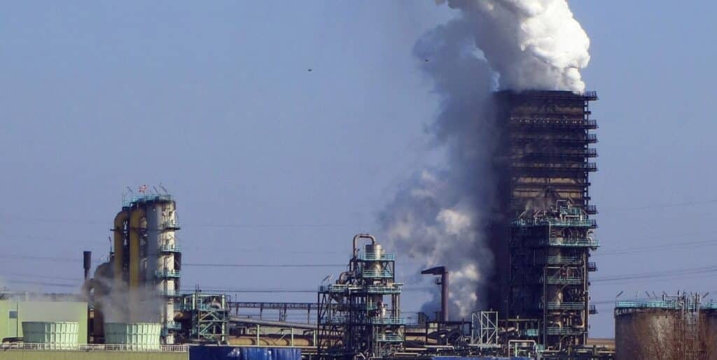 trabajar contra la contaminación del medio ambiente